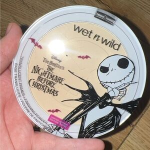 Wet n Wild Translucent Primer + Finishing Powder